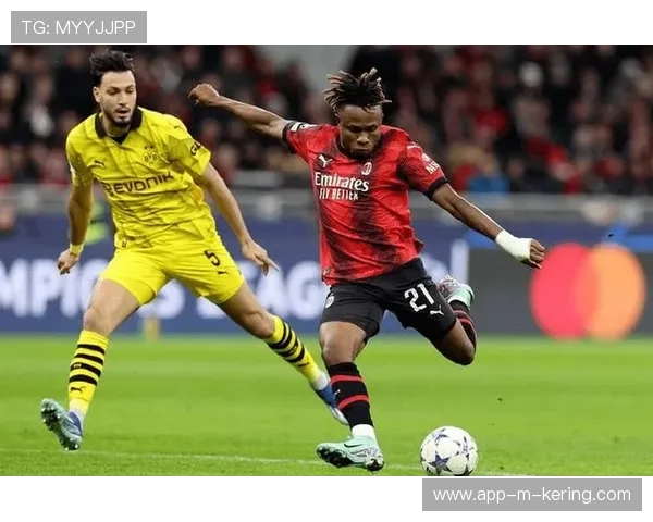 多特蒙德中路快速渗透形成高压态势